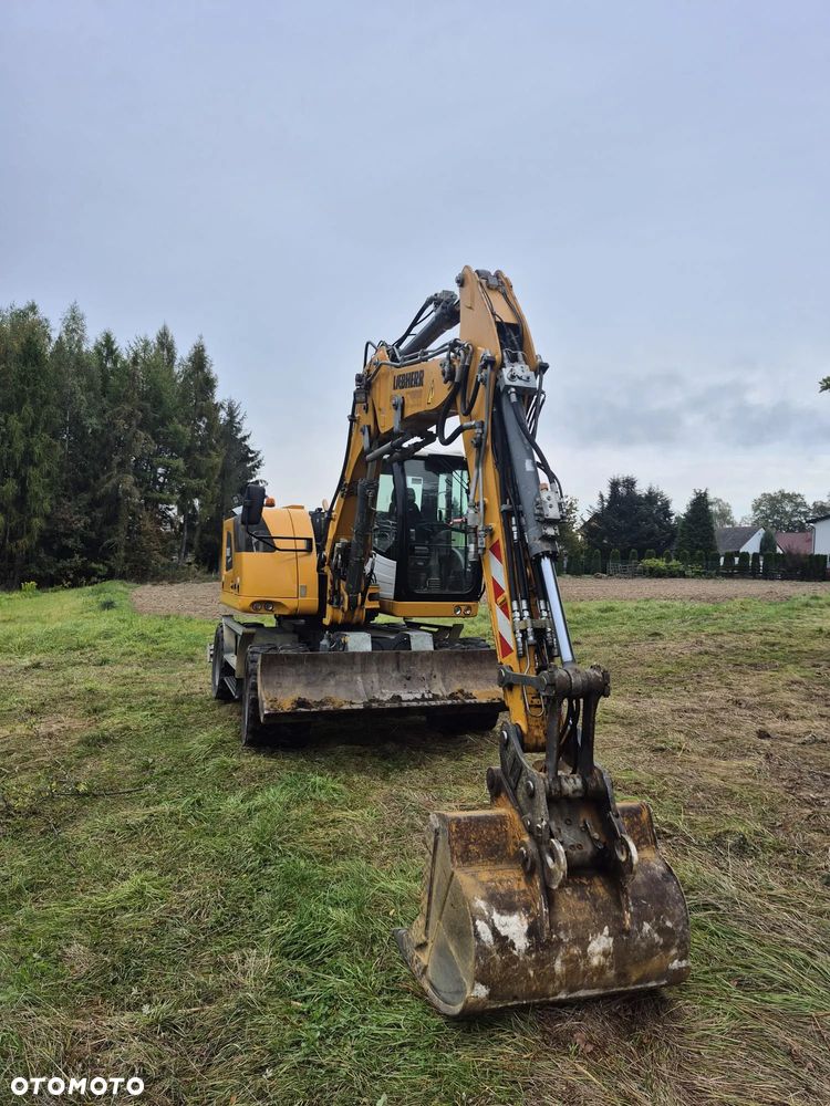 Liebherr 910 - 4