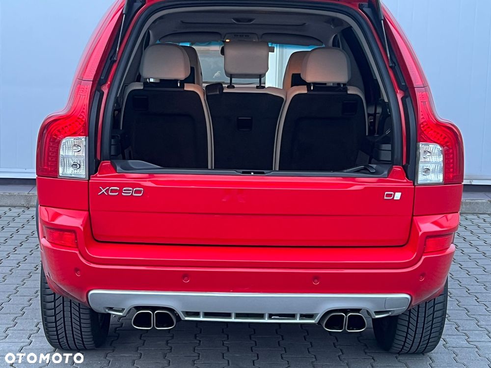 Volvo XC 90 - 1