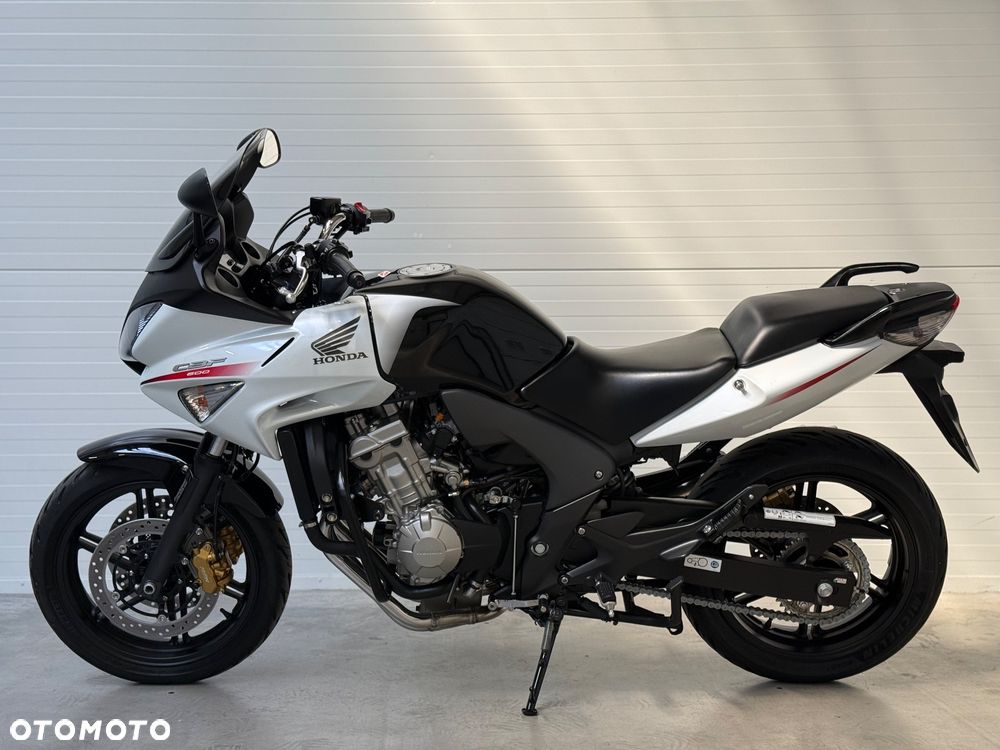 Honda CBF - 6