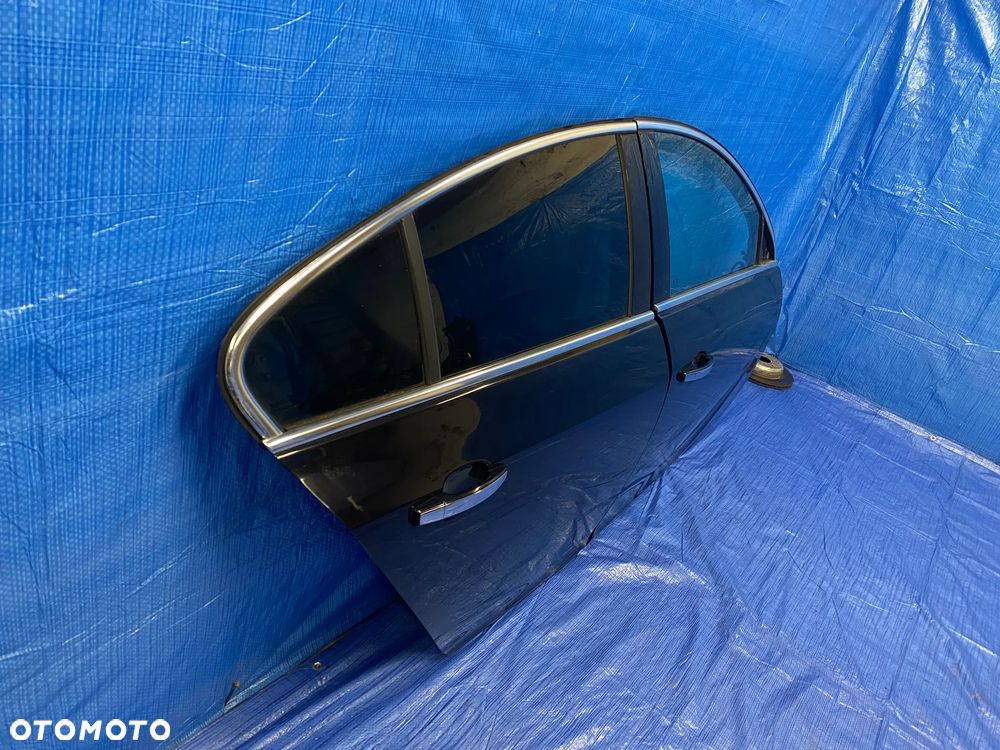 DRZWI PRAWE PRAWY PRZÓD PRZEDNIE TYŁ TYLNE KOMPLETNE OPEL INSIGNIA A HB SEDAN 11R ; CZARNE LAKIER Z20R ORYGINAŁ EUROPA - 3