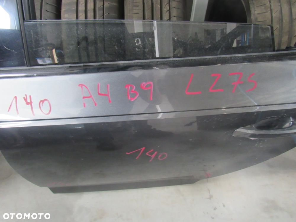 AUDI A4B9 KOMBI LZ7S tył lewe prawe drzwi 17ROK - 4