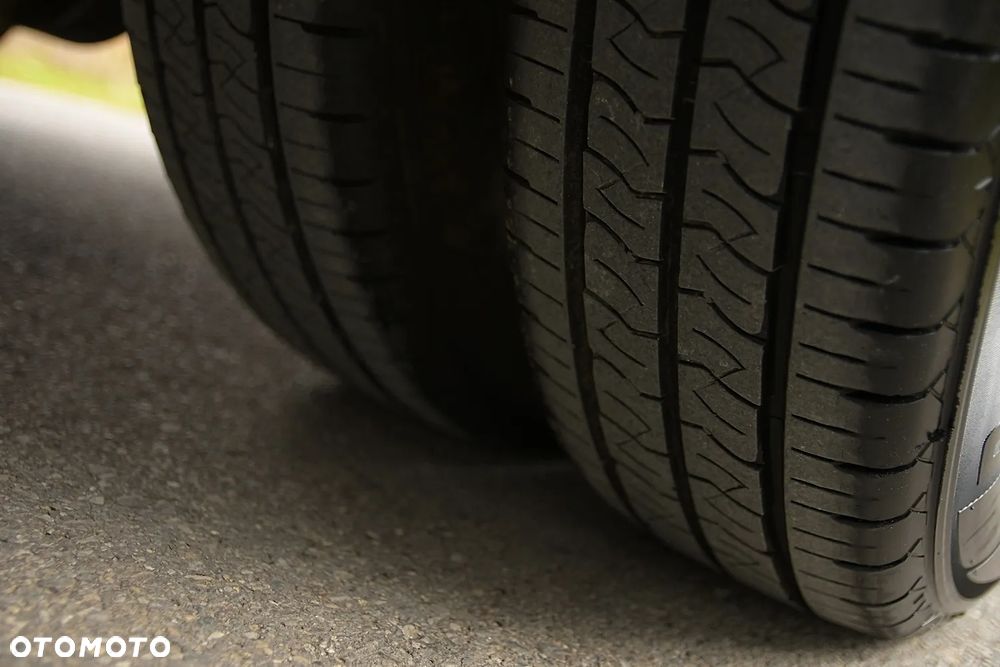 Nissan NT500=35.15=WYWROTKA=3.00M - 37