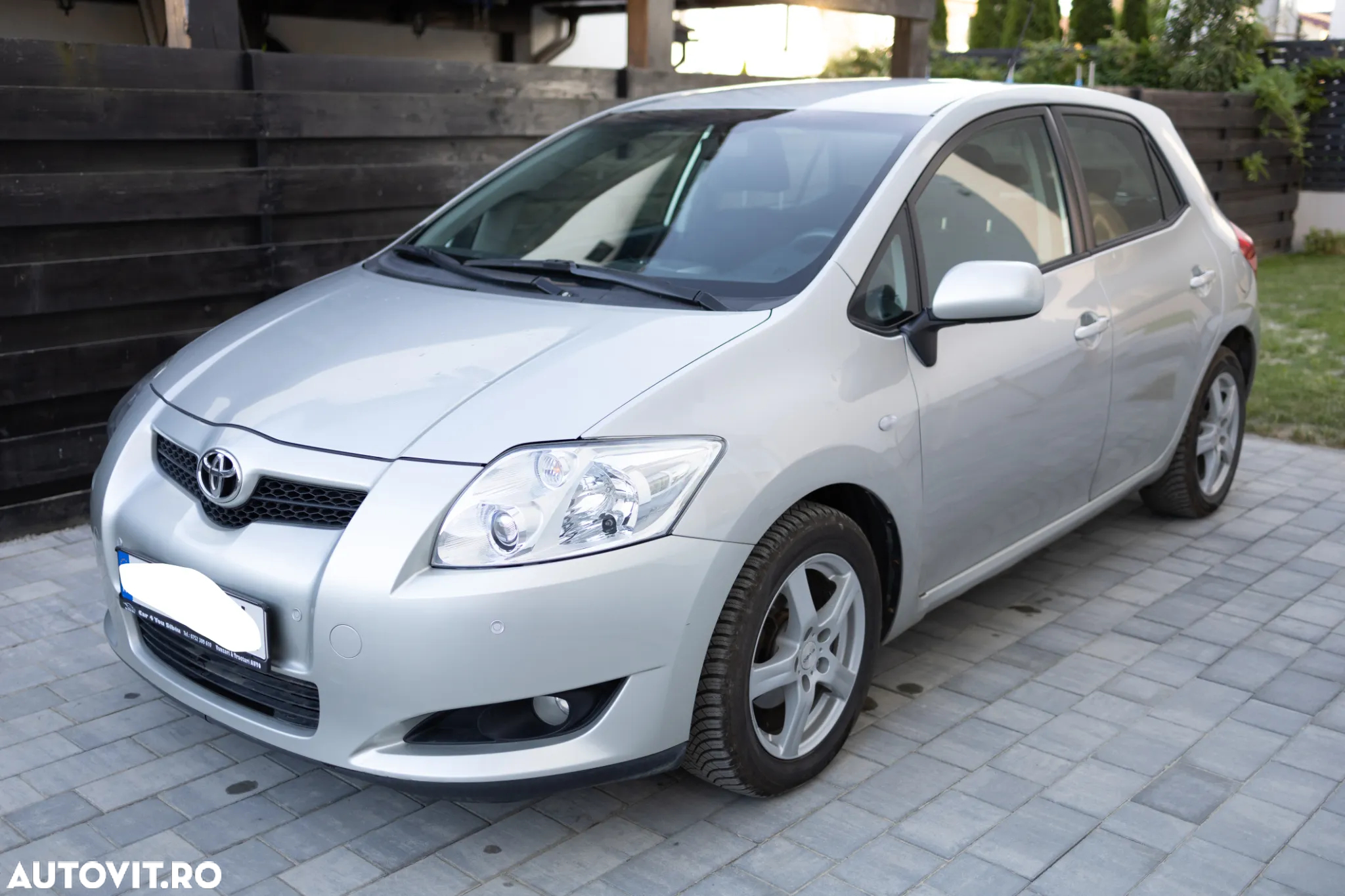 Toyota Auris 1.6 Aut Luna - 6