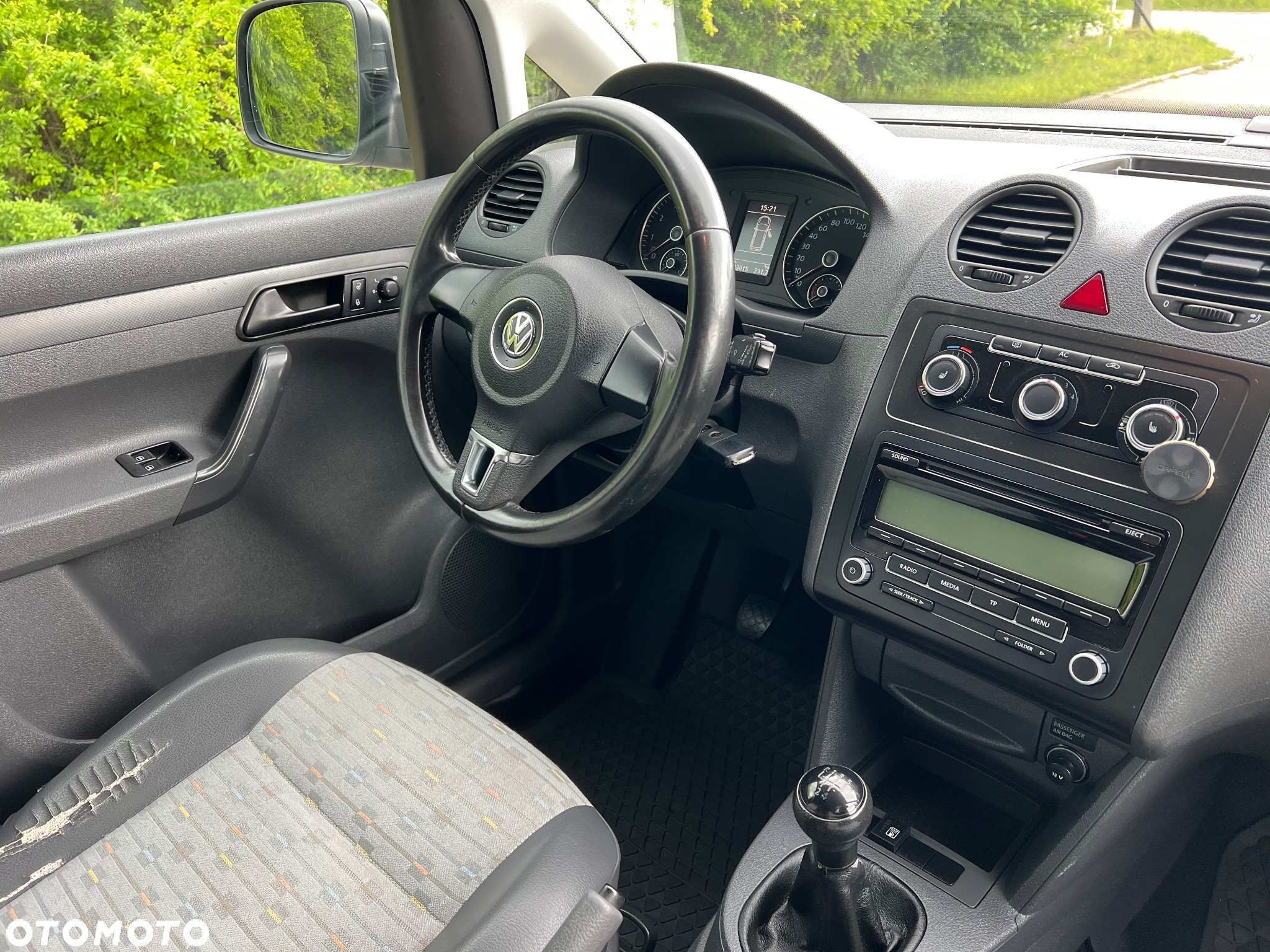 Volkswagen Caddy - 9