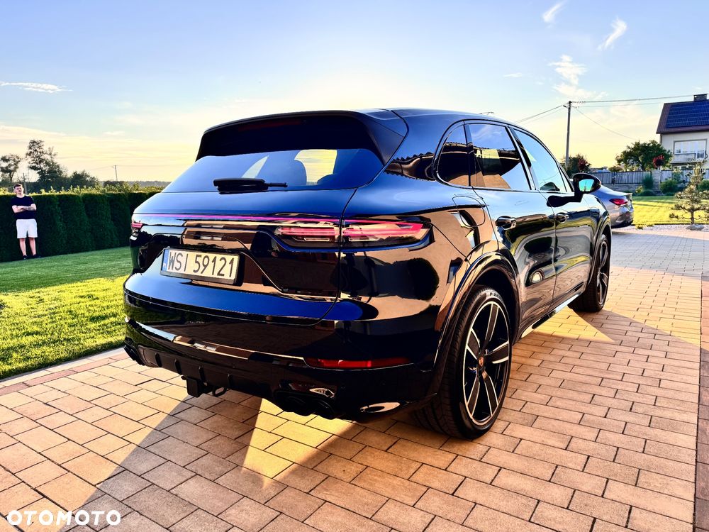 Porsche Cayenne S - 3