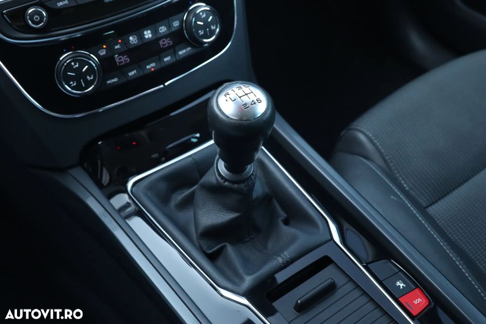 Peugeot 508 BlueHDi 150 Stop&Start Style - 12