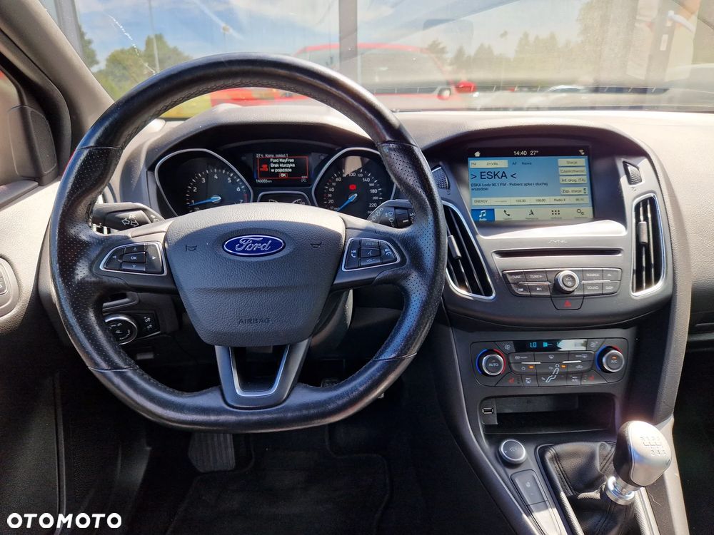 Ford Focus 1.0 EcoBoost ST-Line Red ASS - 15