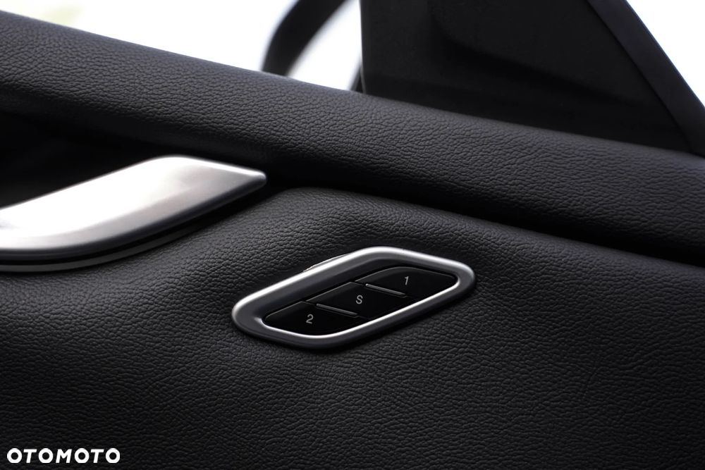 Maserati Ghibli - 28