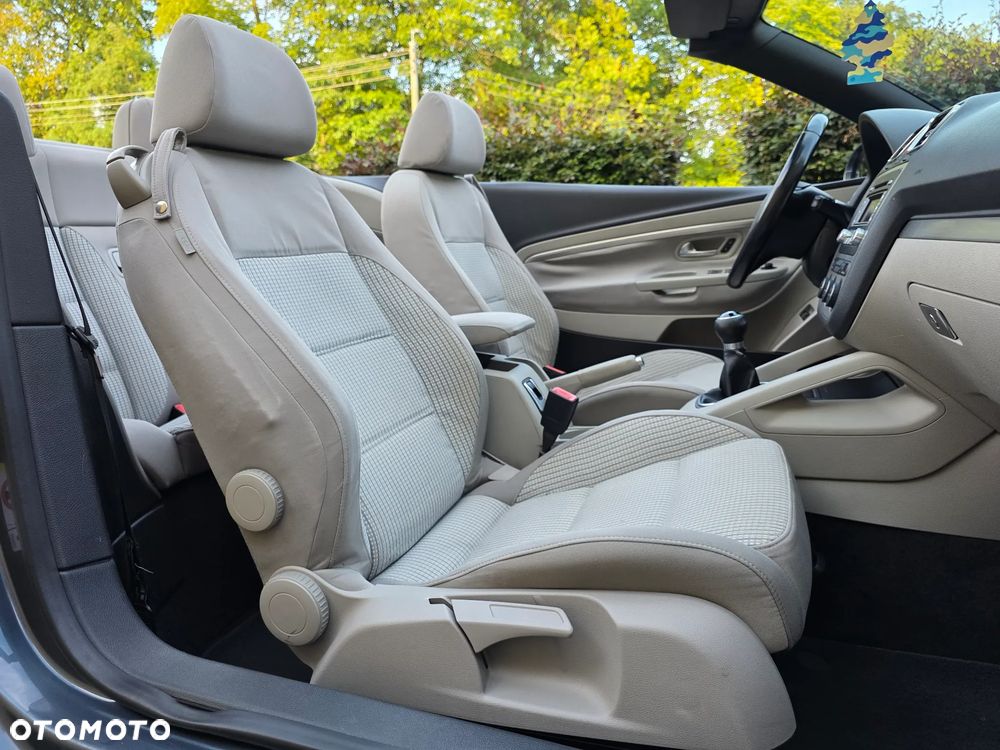 Volkswagen Eos - 18