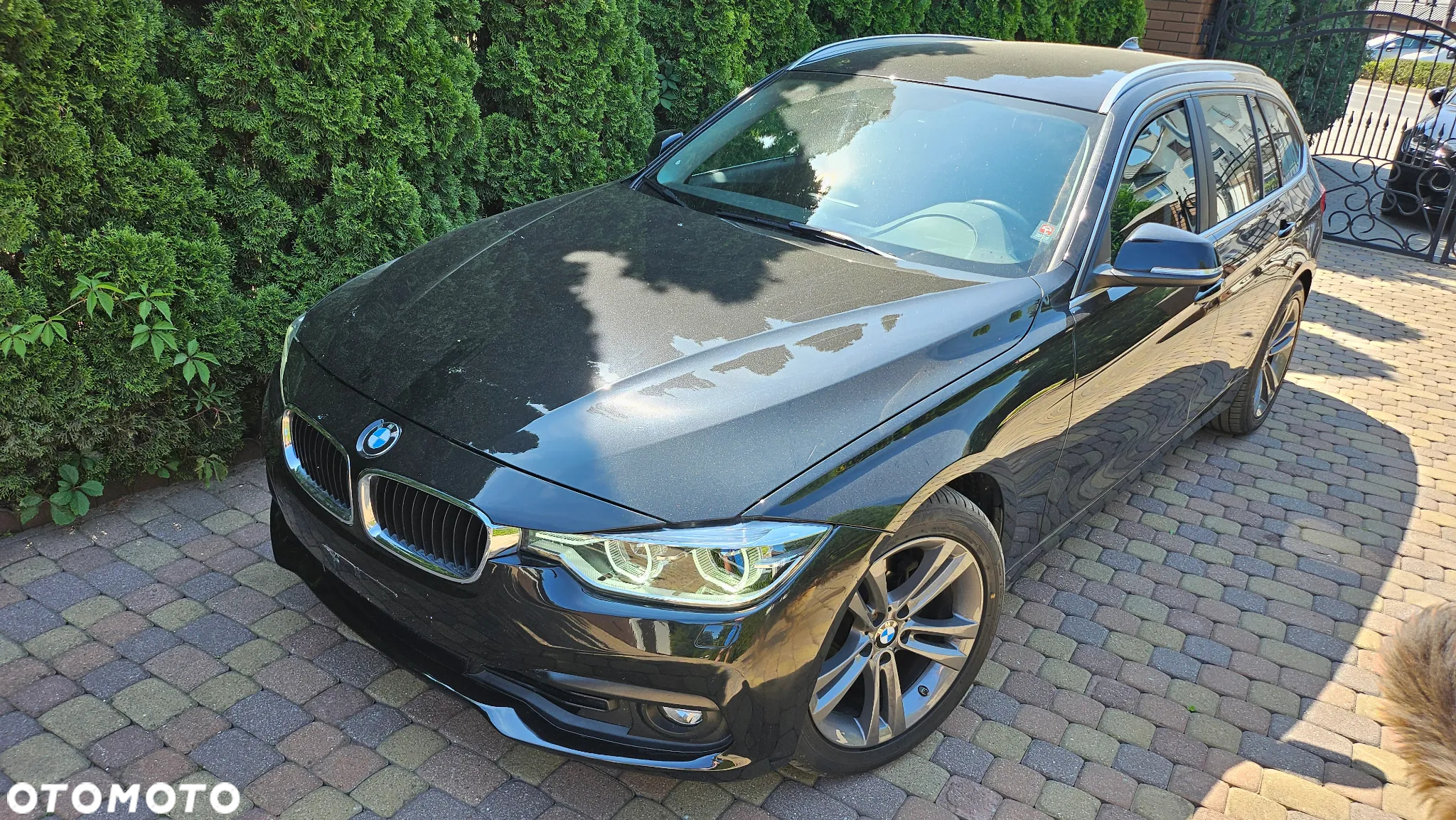 BMW Seria 3 320i Touring Luxury Line - 6