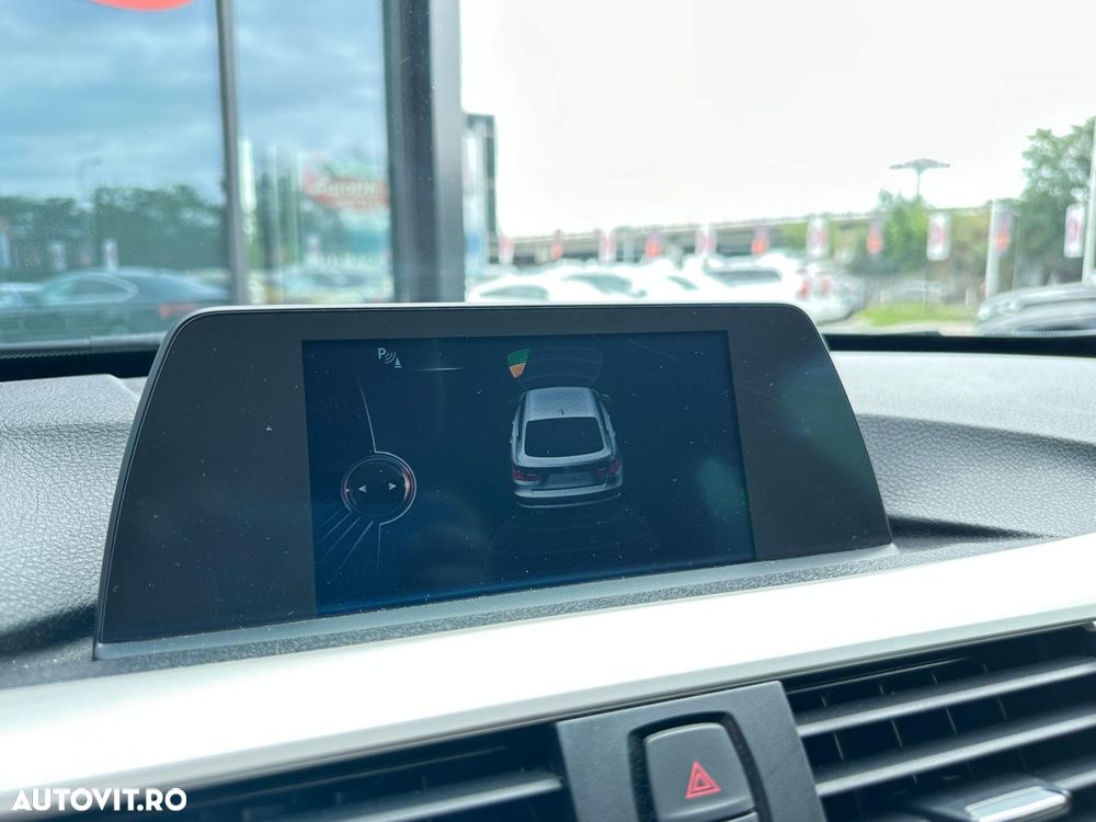 BMW Seria 3 - 12