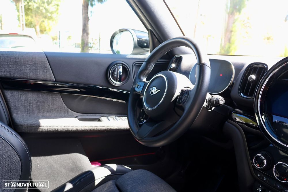 MINI Countryman Cooper SE ALL4 Auto - 9