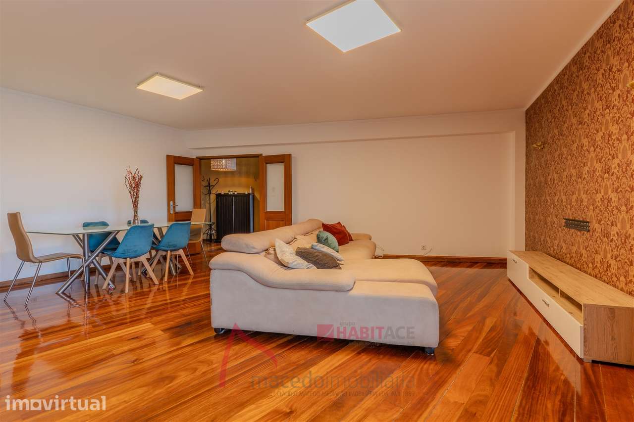 Apartamento T4 Mobilado à Venda em São Vicente, Braga - Grande imagem: 4/60