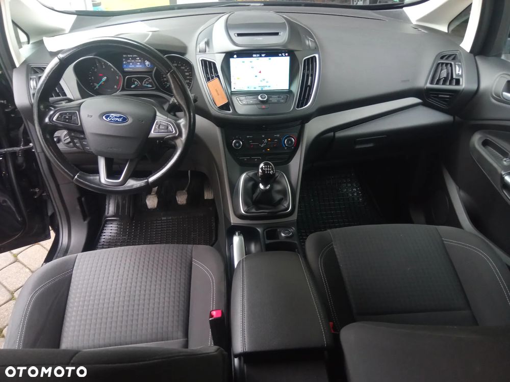 Ford C-MAX - 17