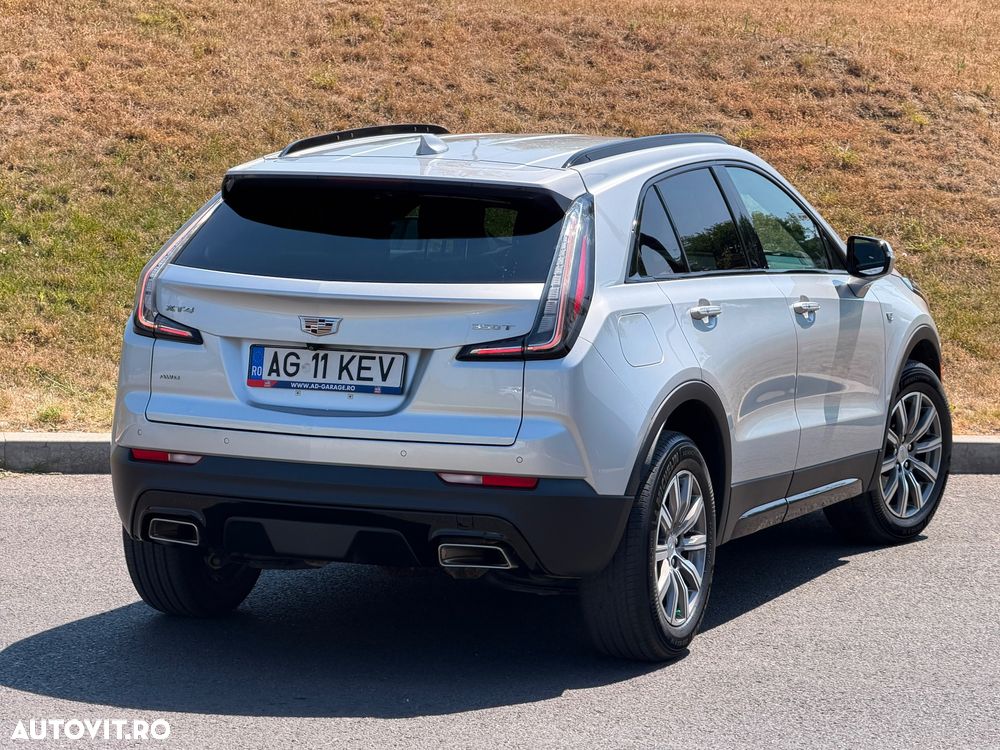 Cadillac XT4 - 5