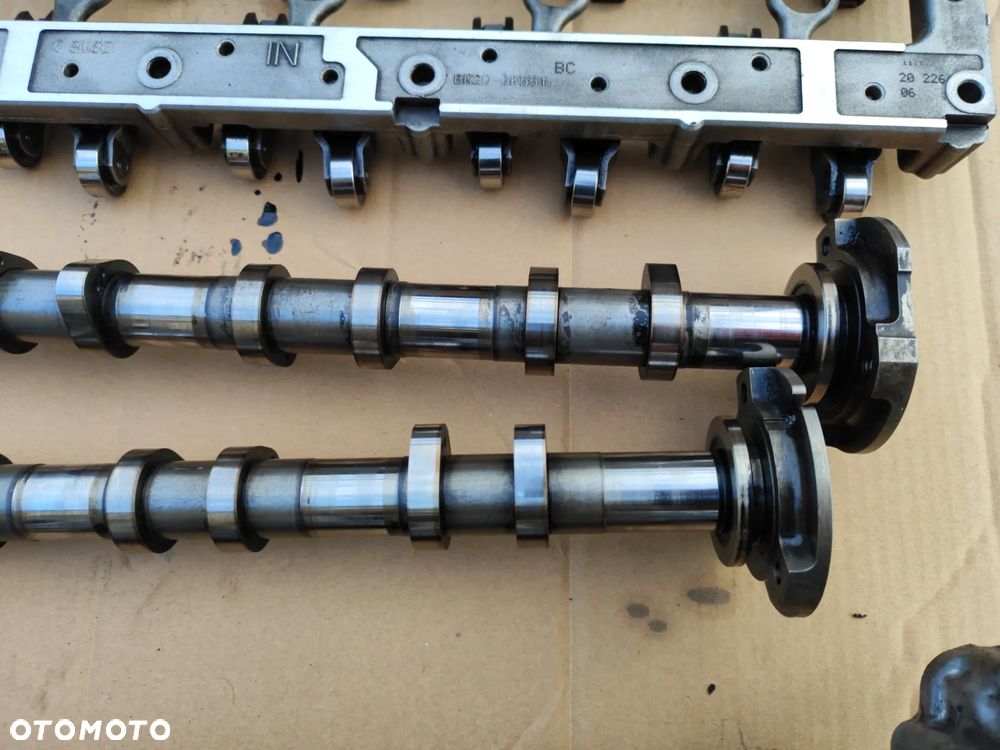 Głowica z wałkami kompletna z silnika 2.2 HDI Euro 5 do Peuget Boxer / Citroen Jumper II 11-16r / Ford Transit Mk7 - 11