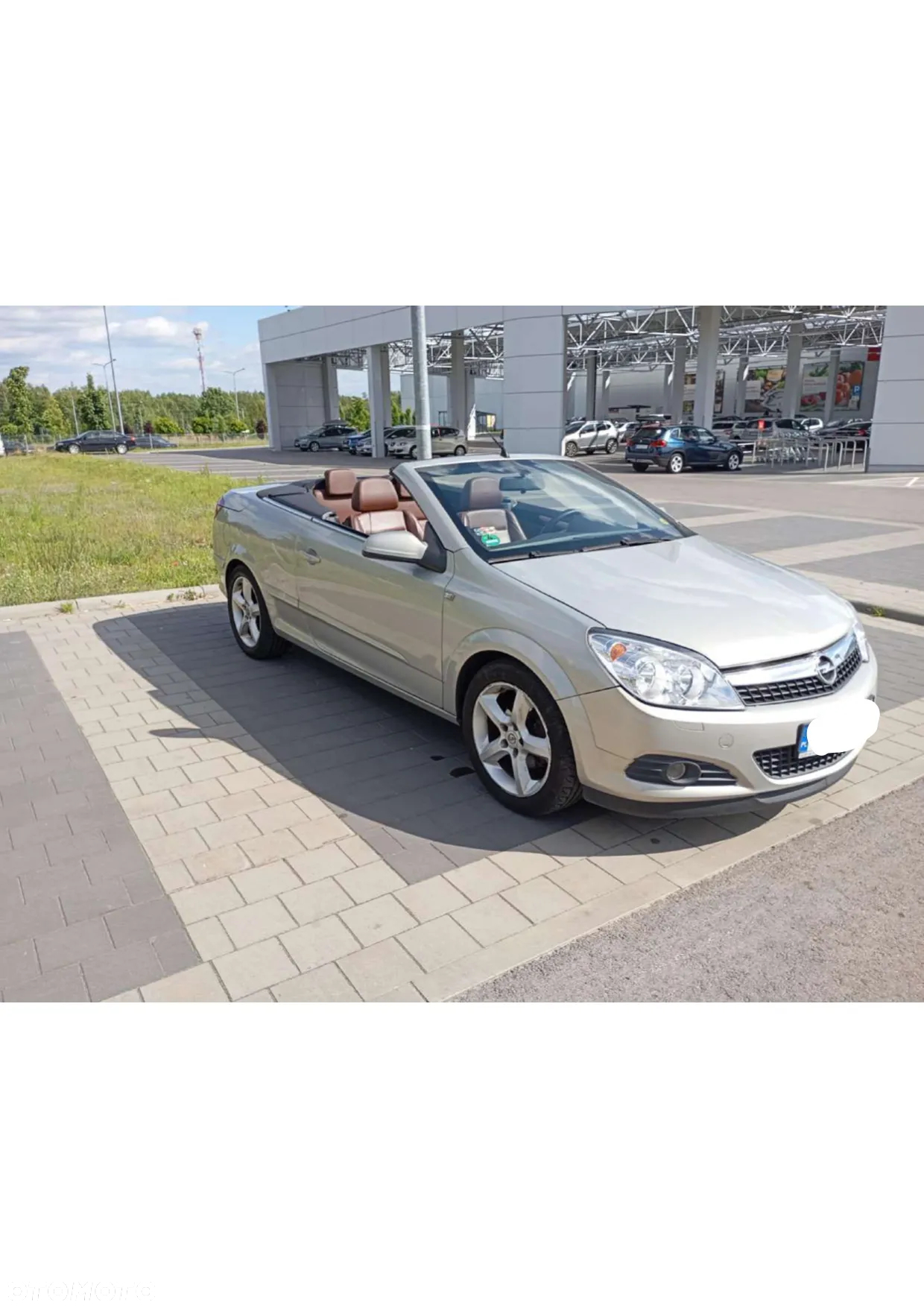 Opel Astra III GTC 1.8 Cosmo - 10