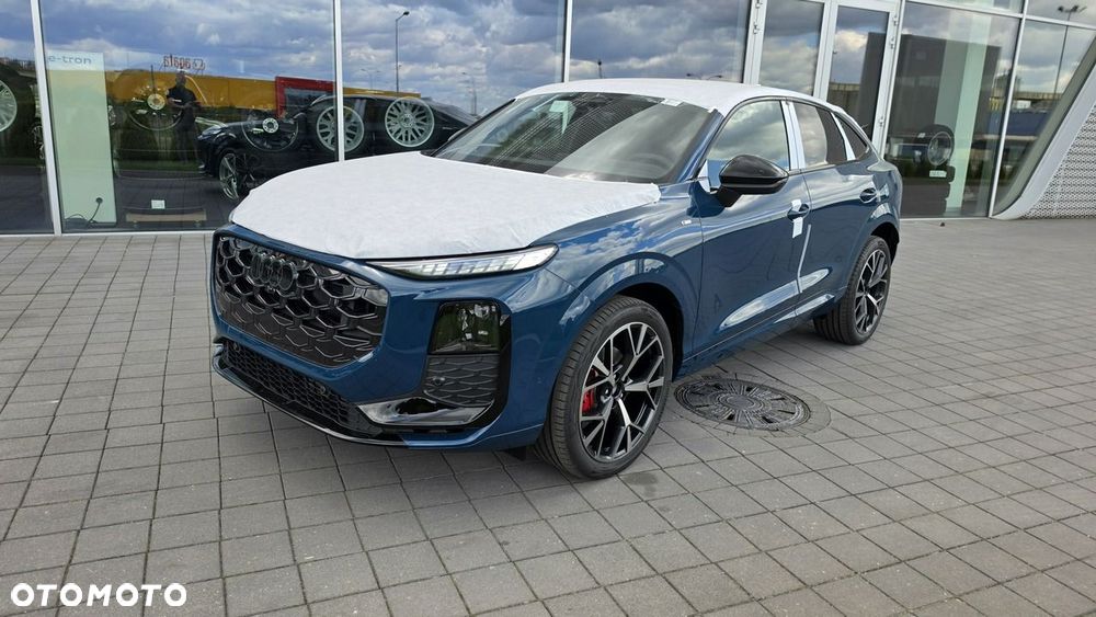 Audi Q3 Sportback - 2