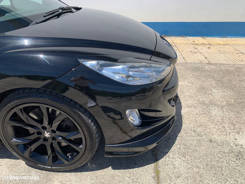 Peugeot RCZ 1.6 200 THP - 16