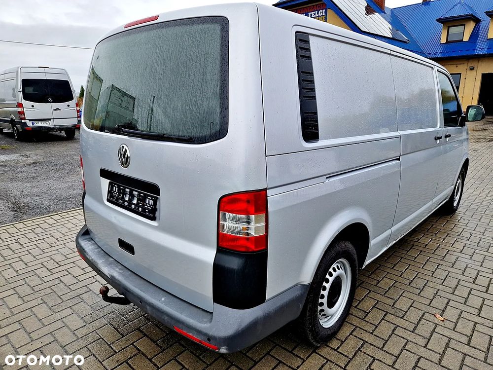 Volkswagen Transporter T5 - 5