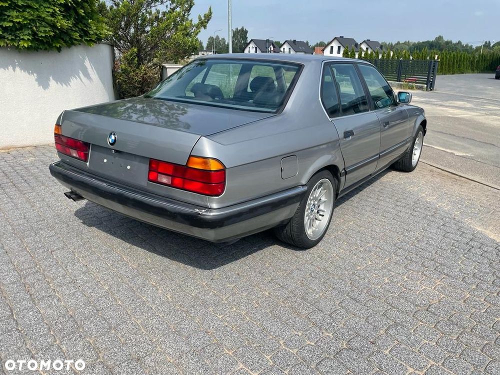 BMW Seria 7 - 7