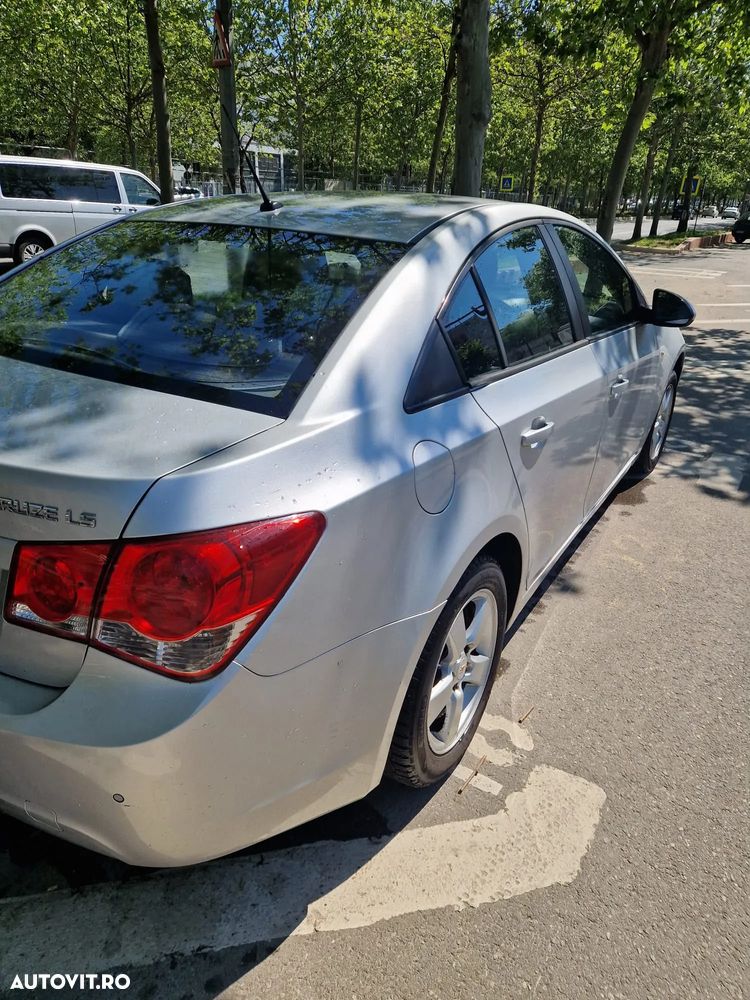 Chevrolet Cruze 1.6 LS Plus G2 - 15