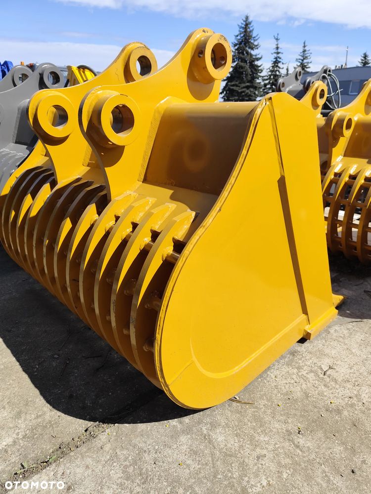 Caterpillar 320 - 2