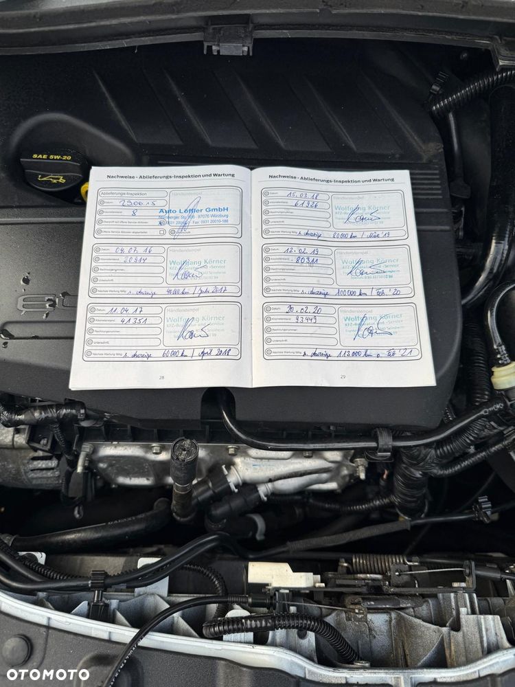 Ford Kuga - 27