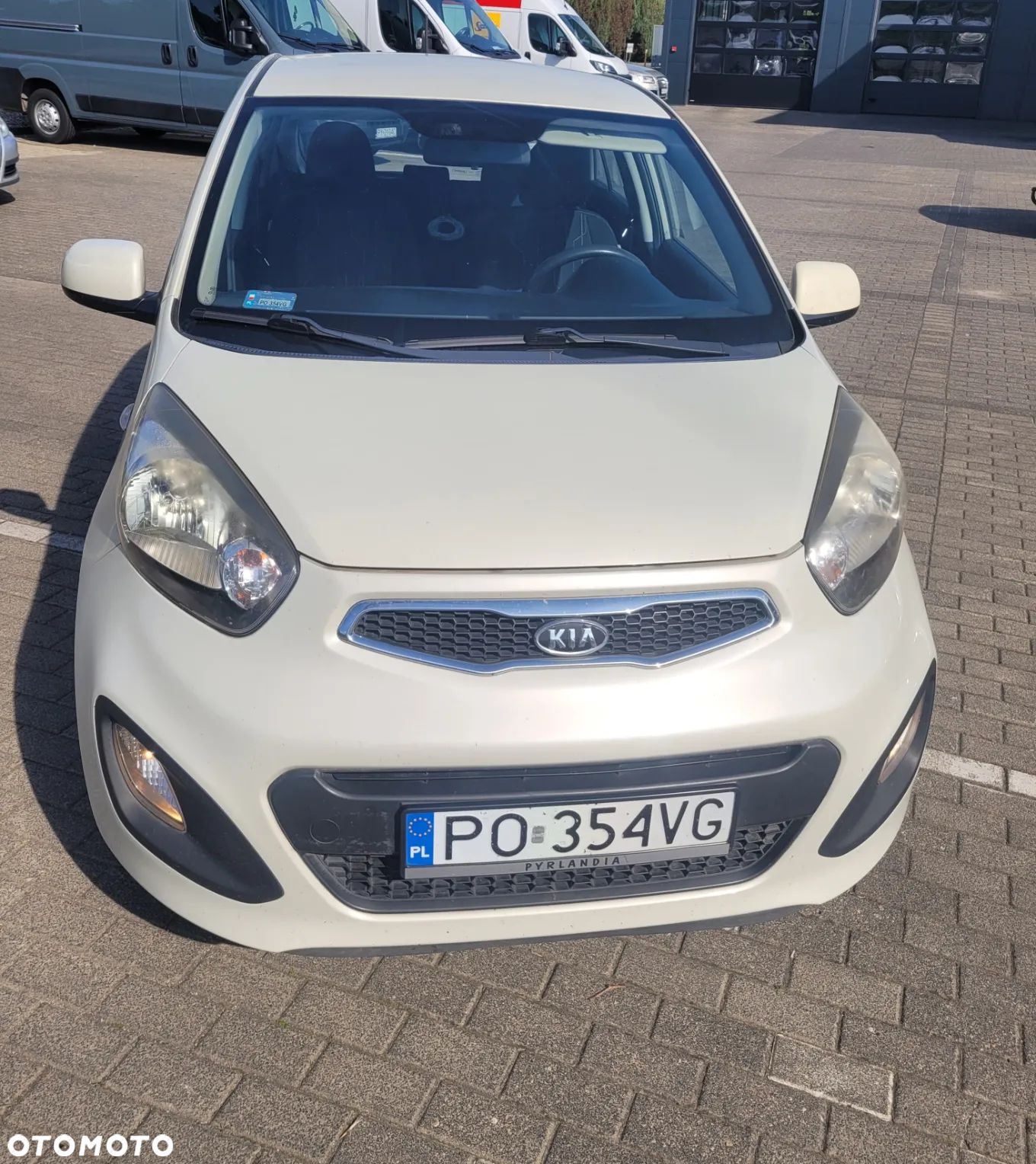 Kia Picanto 1.0 L - 1