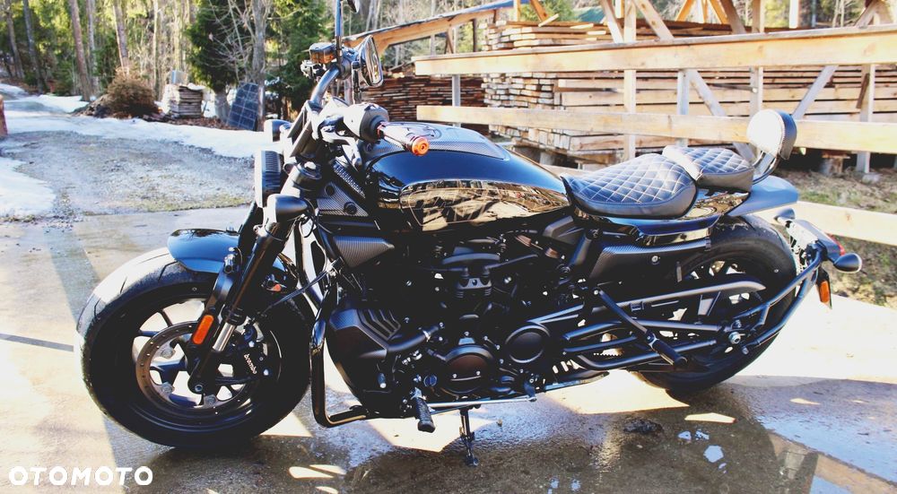 Harley-Davidson Sportster - 1