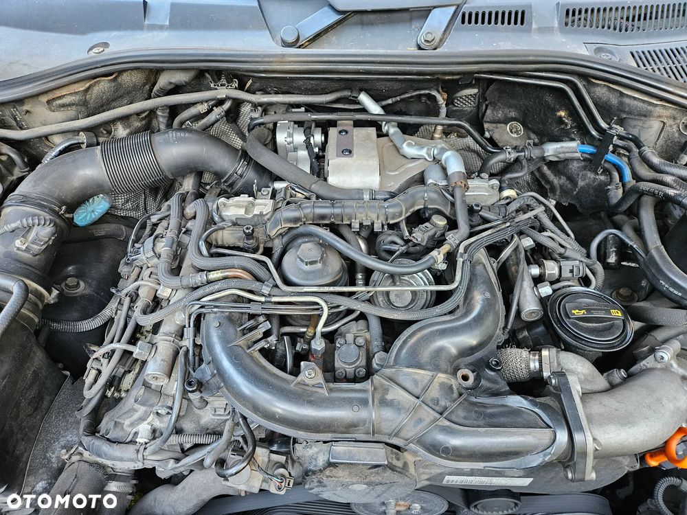 Volkswagen Touareg - 21