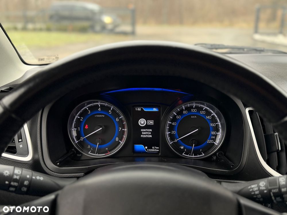 Suzuki Baleno 1.2 Premium Plus - 8