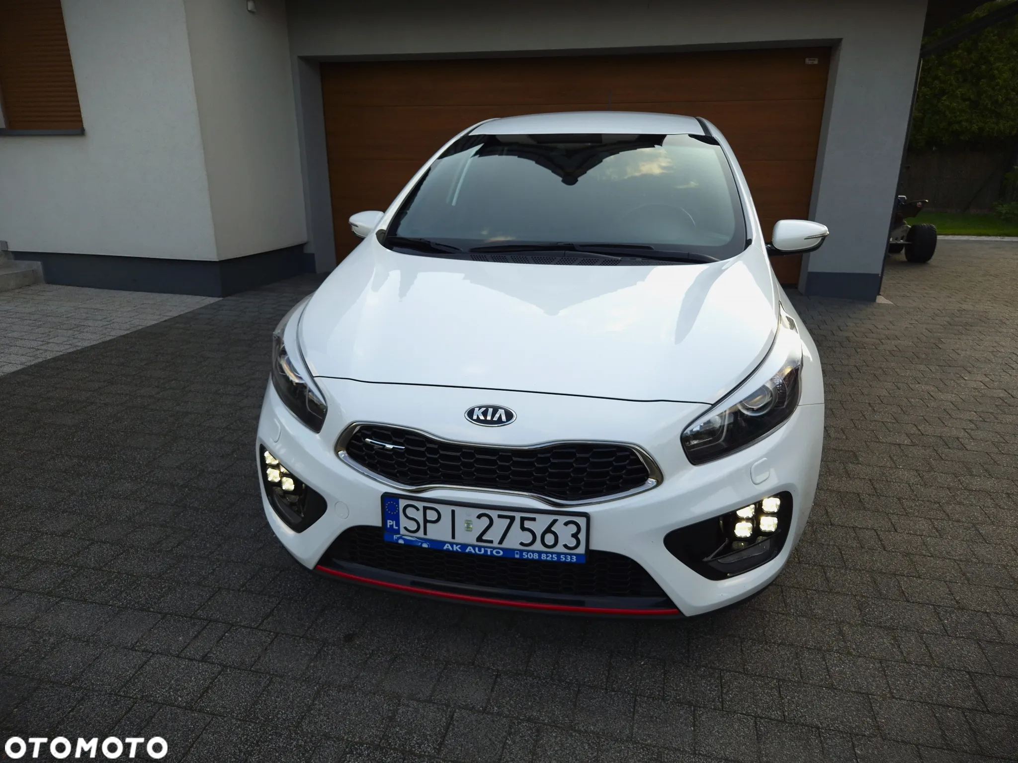 Kia Ceed 1.6 T-GDI GT-Track - 2