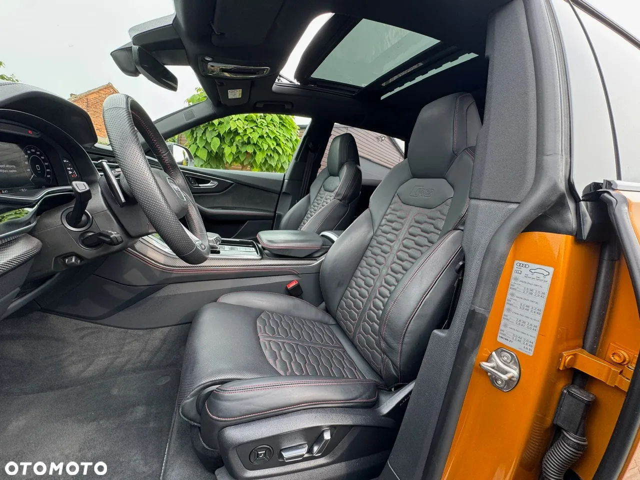 Audi RS Q8 - 28