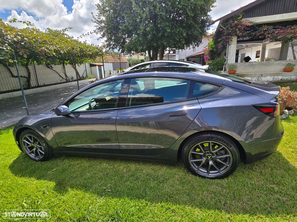 Tesla Model 3 Standard Range Plus RWD - 4