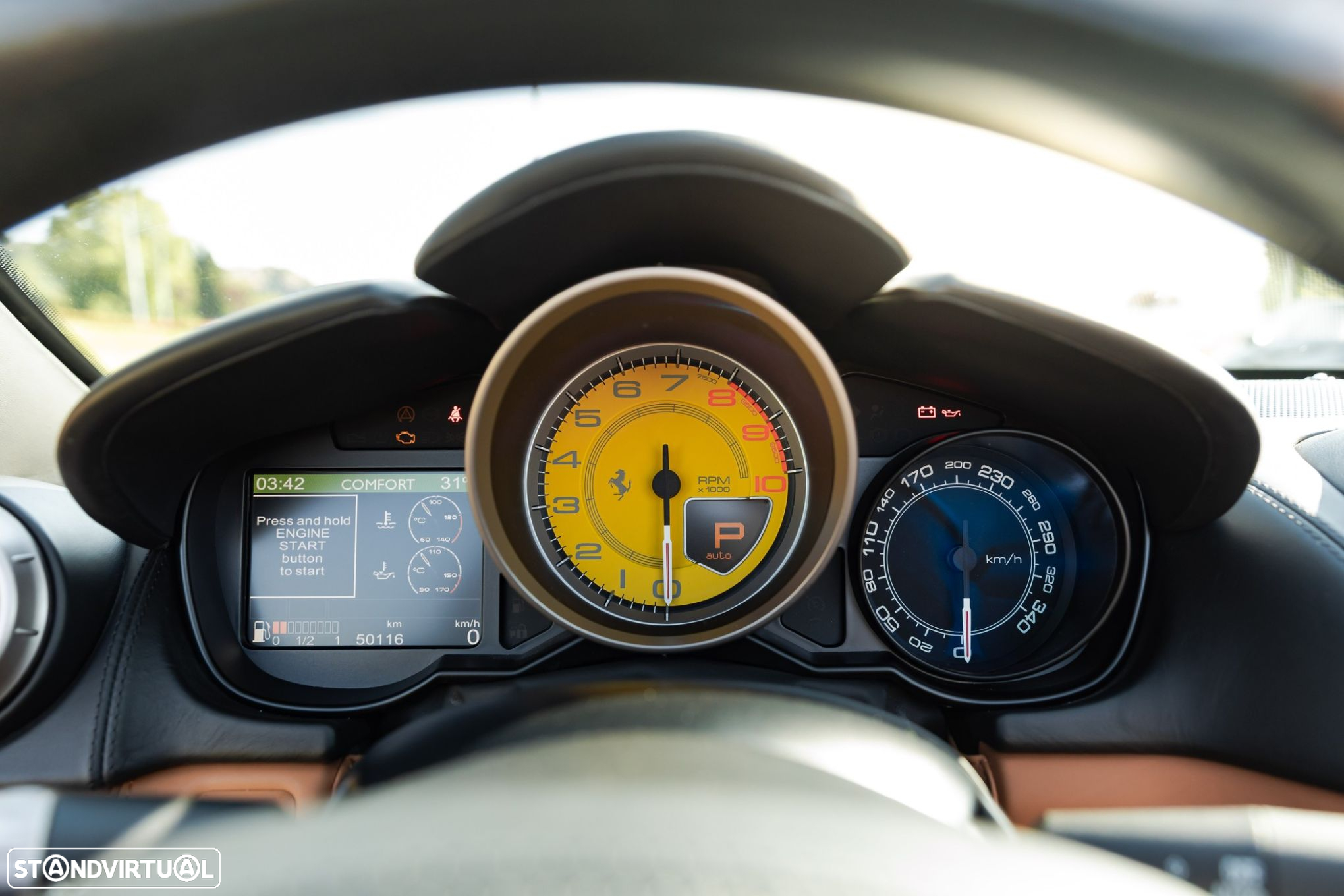 Ferrari California - 42