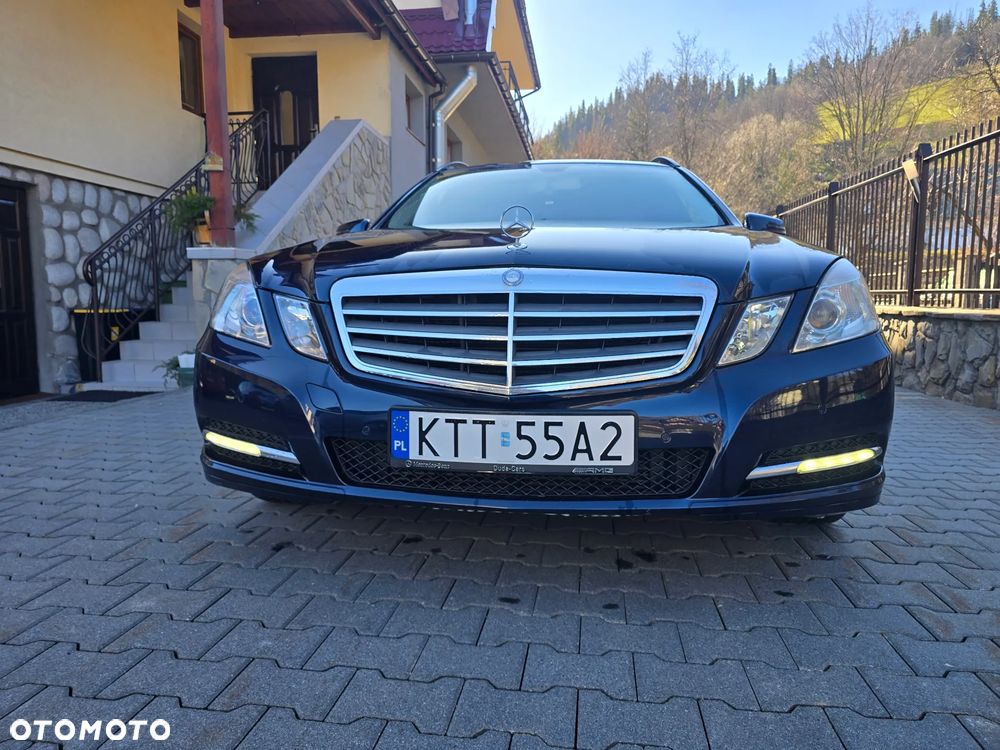Mercedes-Benz Klasa E 250 CDI DPF BlueEFFICIENCY 7G-TRONIC Elegance - 11