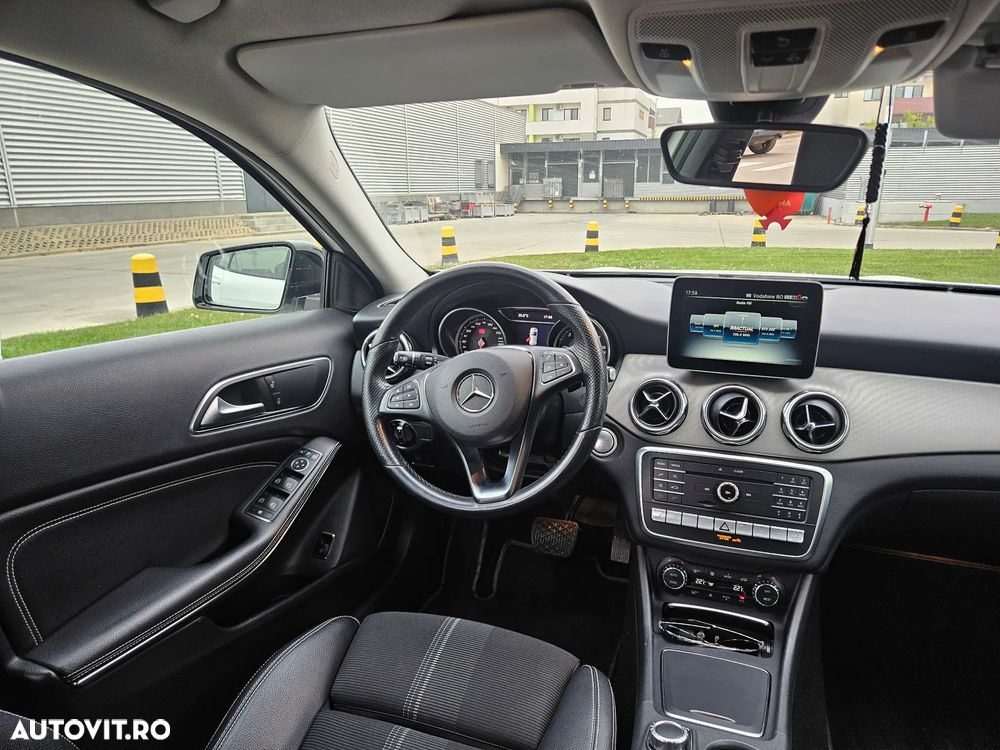 Mercedes-Benz GLA - 1