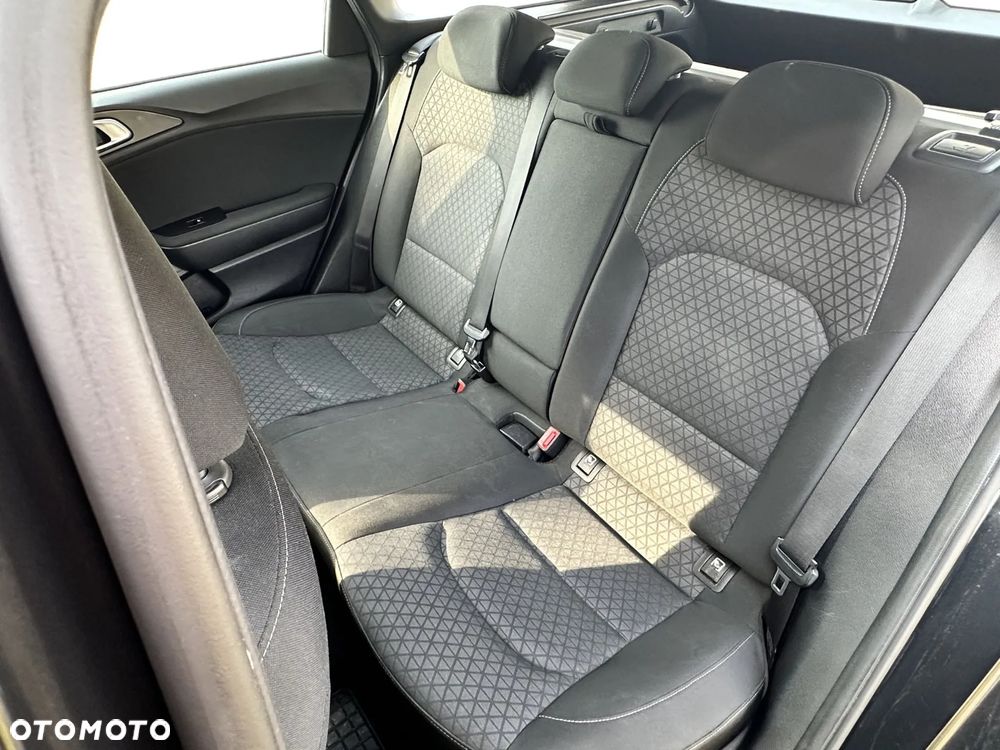 Kia Ceed 1.0 T-GDI M - 39