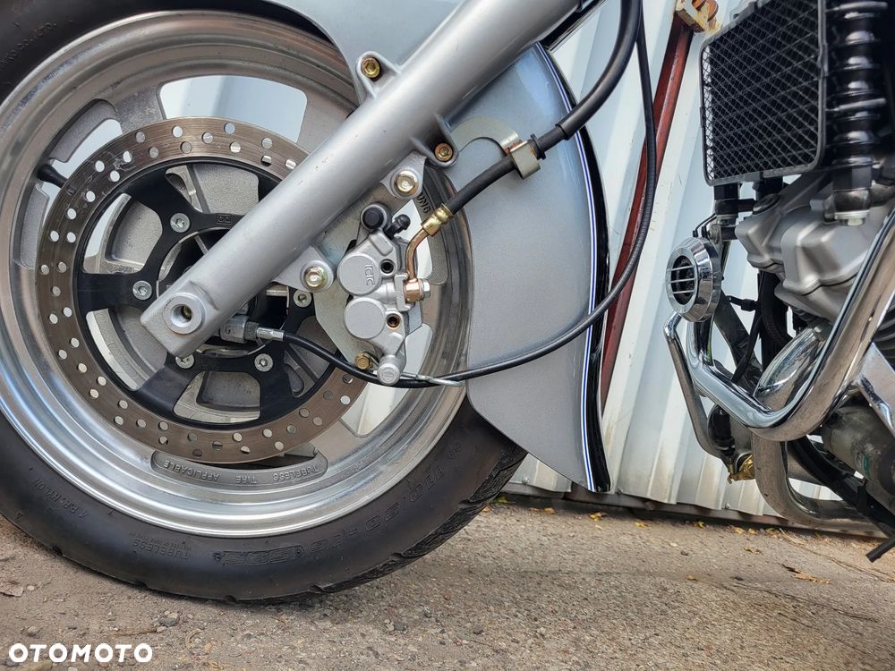 Hyosung GV - 10
