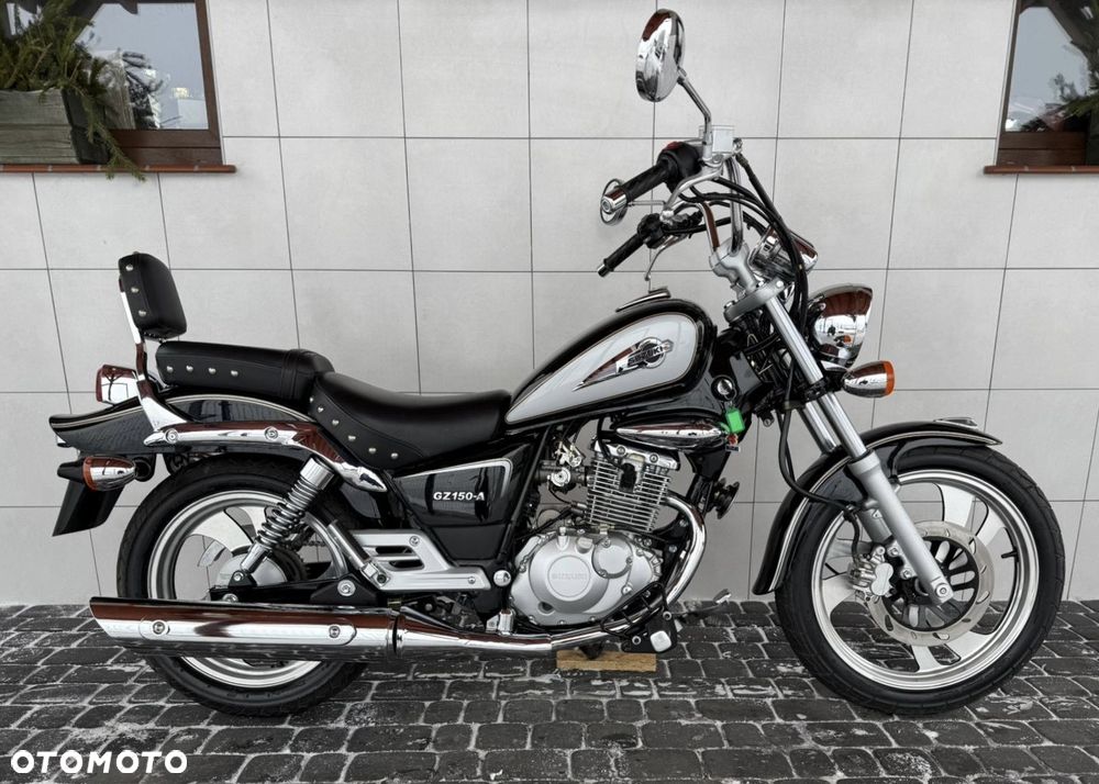 Suzuki Marauder - 1
