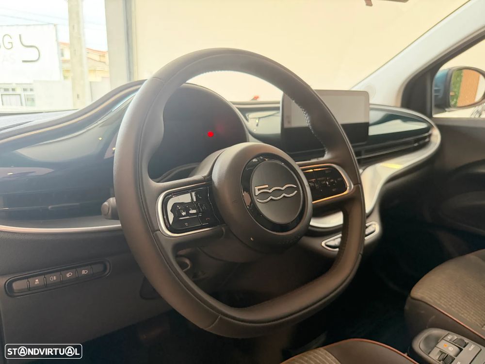 Fiat 500e 42kWh ICON - 3