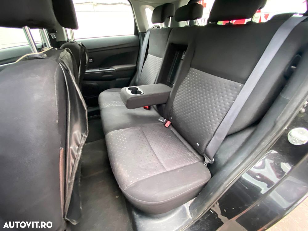 Mitsubishi ASX - 19