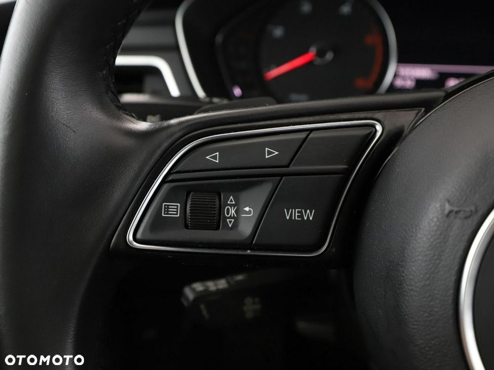 Audi A4 Avant 35 TDI S tronic - 31