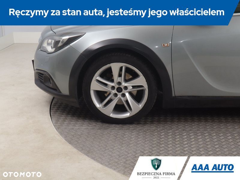 Opel Insignia - 17