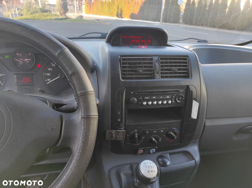 Citroën Jumpy - 11