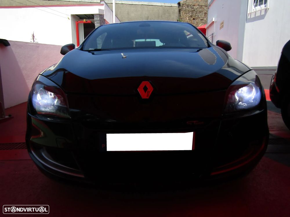 Renault Mégane Coupe Energy dCi 110 FAP Start & Stop GT Line - 29