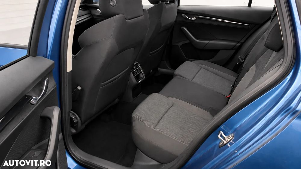 Skoda Octavia 1.0 TSI DSG Mild Hybrid Ambition - 6