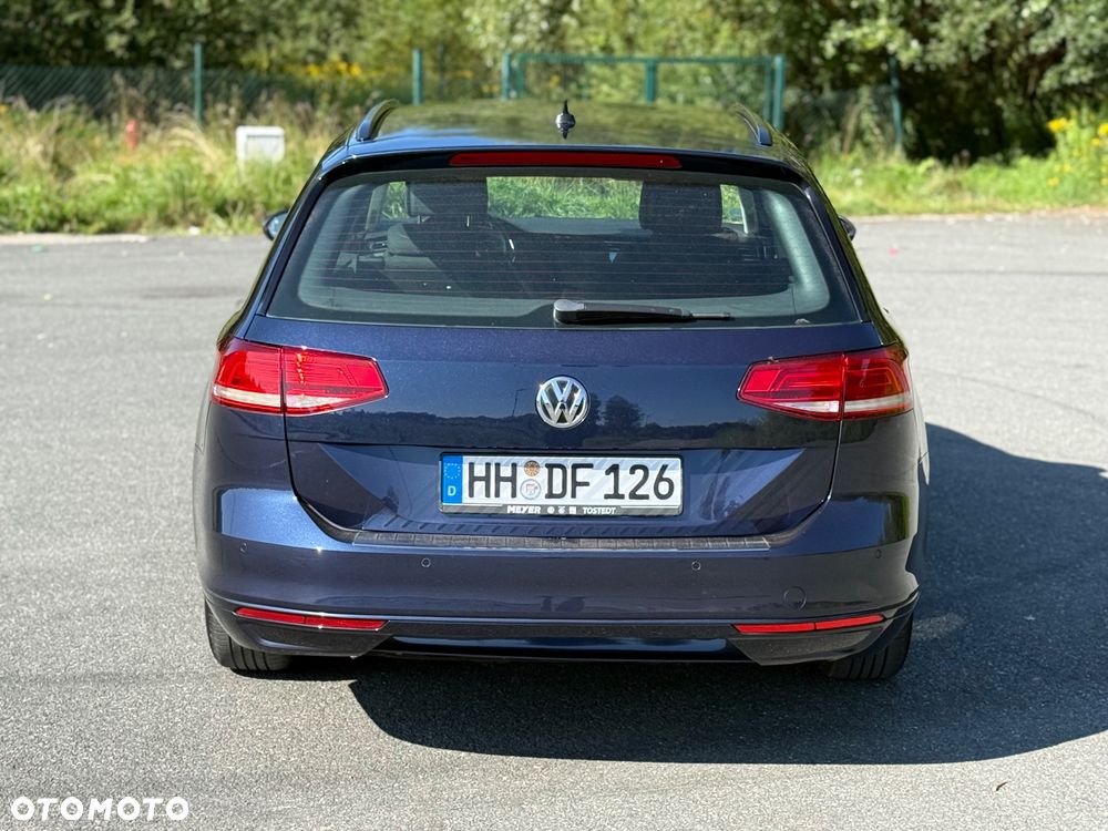 Volkswagen Passat - 7