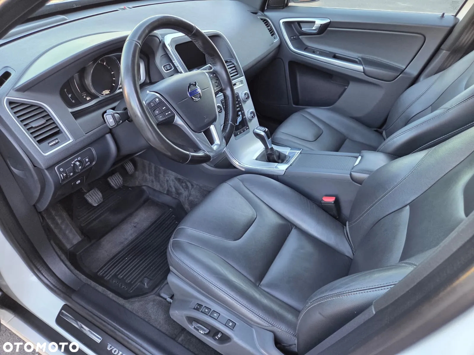 Volvo XC 60 D4 Drive-E Summum - 17